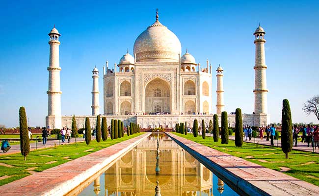 taj-mahal-overnight-tour-from-delhi