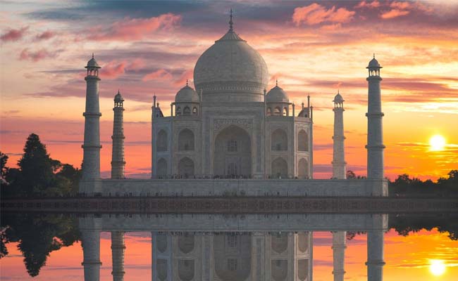 taj-mahal-sunrise-tour-from-delhi